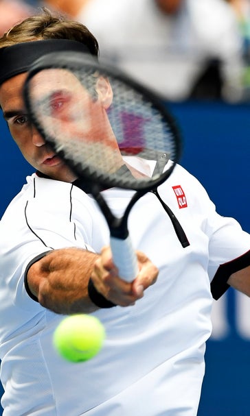 Williams needs 44 minutes to reach US Open SF; Federer out